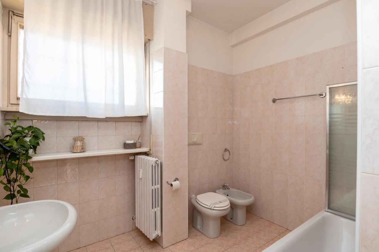 Attico Quarto Di Luna Verona Bagian luar foto
