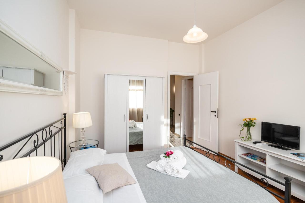 Attico Quarto Di Luna Verona Bagian luar foto