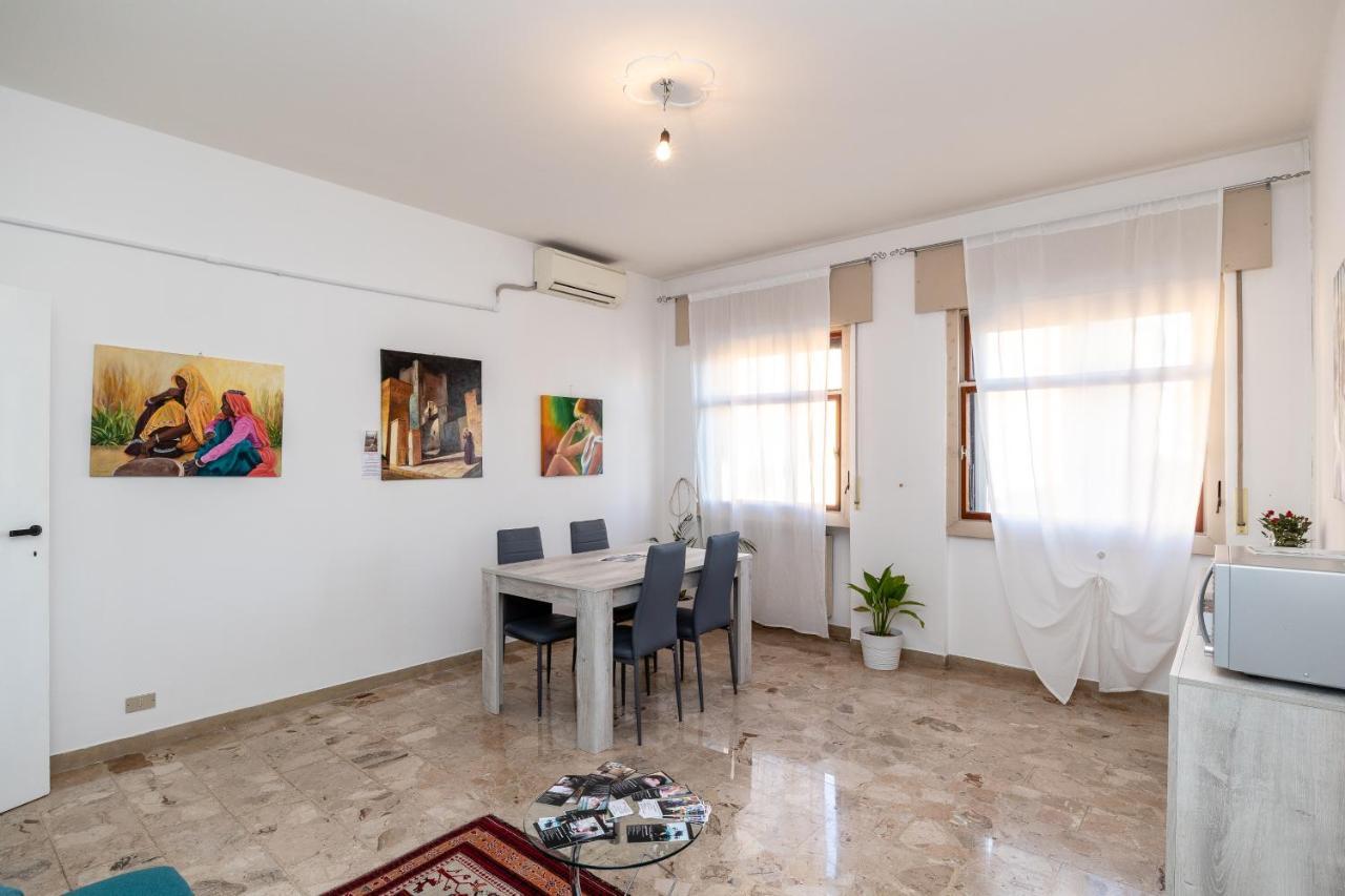 Attico Quarto Di Luna Verona Bagian luar foto